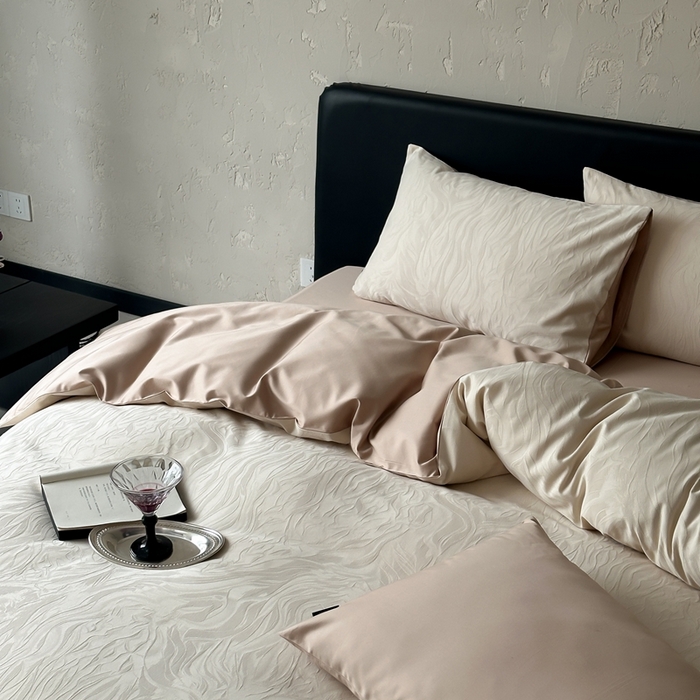 91家纺网 家纺一手货源 找家纺 玉宇阁家居 2025新款100S色织空气大提花全棉纯棉长绒棉四件套-雨雾100S 100S雨雾-燕麦烤茶