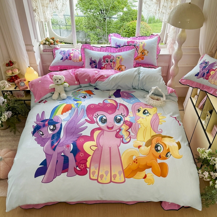 91家纺网 家纺一手货源 找家纺 馨语家居 2025新款A类全棉3D大版印花四件套 小马碧琪