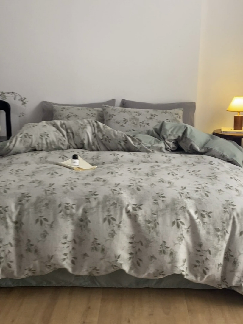 91家纺网 家纺一手货源 找家纺 ab家纺 2025新款全棉提花磨毛四件套-花雨漫漫 花雨漫漫-绿