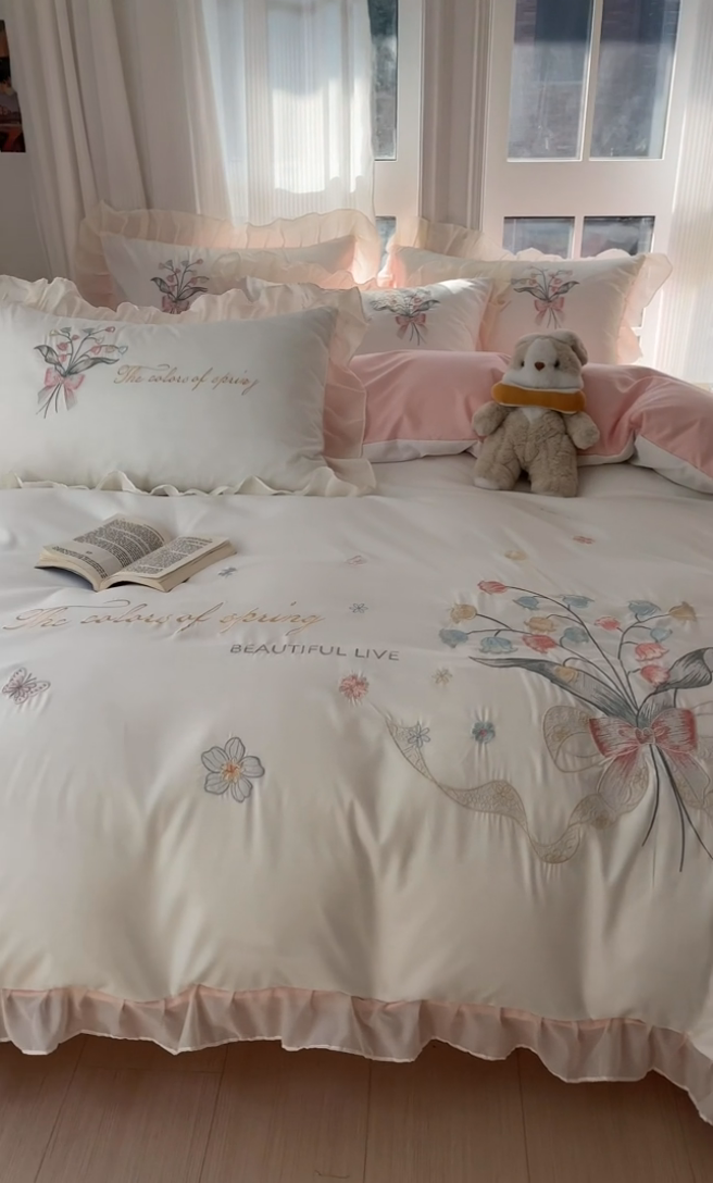 91家纺网 家纺一手货源 找家纺 ab家纺 2025新款水洗棉绣花四件套-铃兰语 铃兰语  白粉