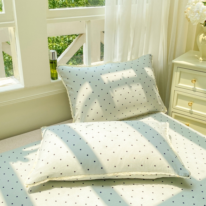 91家纺网 家纺一手货源 找家纺 欧尚 2025新款云感双层纱针织棉印花母婴级超柔裸睡级床单三件套 蓝波点