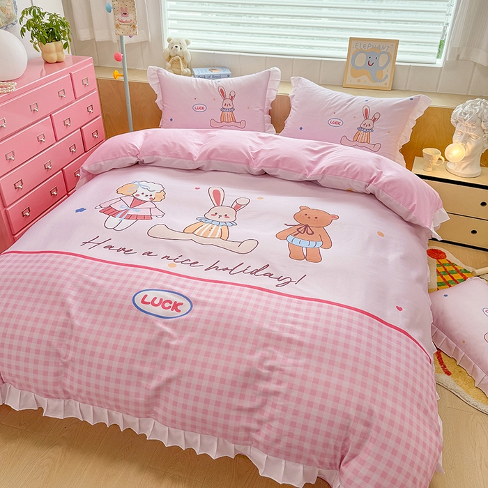 91家纺网 家纺一手货源 找家纺 玉元坊 2025新款卡通纯色全棉纯棉床笠床裙学生床单三四件套基础白花边款 【白花边款式】小熊伙伴