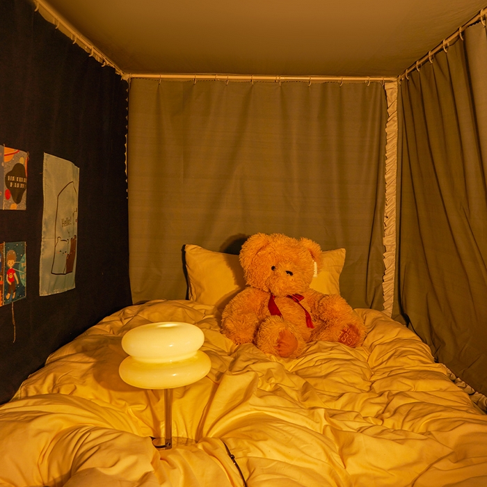 91家纺网 家纺一手货源 找家纺 安金蚊帐 2025新款防蚊遮光一体99%强遮光宿舍上下铺遮光学生蚊帐纯色花边 藏青