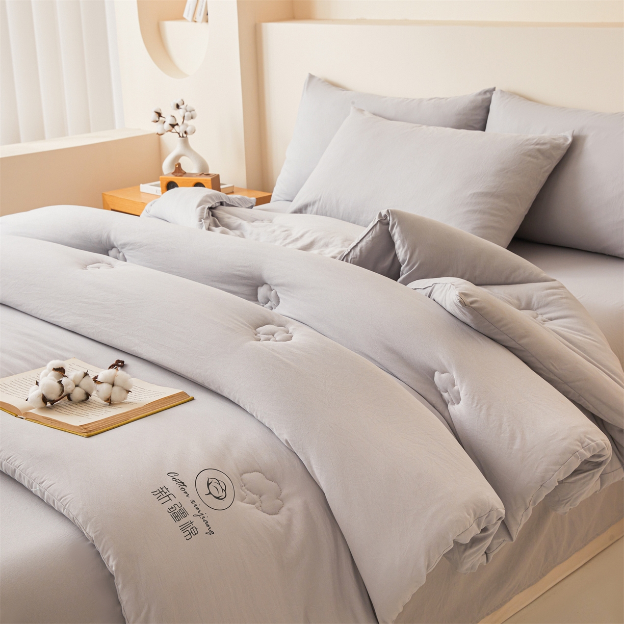 91家纺网 家纺一手货源 找家纺 晓时候 2025新款纯色无印风新疆棉花被冬被春秋被夏被四季被子被芯-常年有货（含买家秀） 浅灰