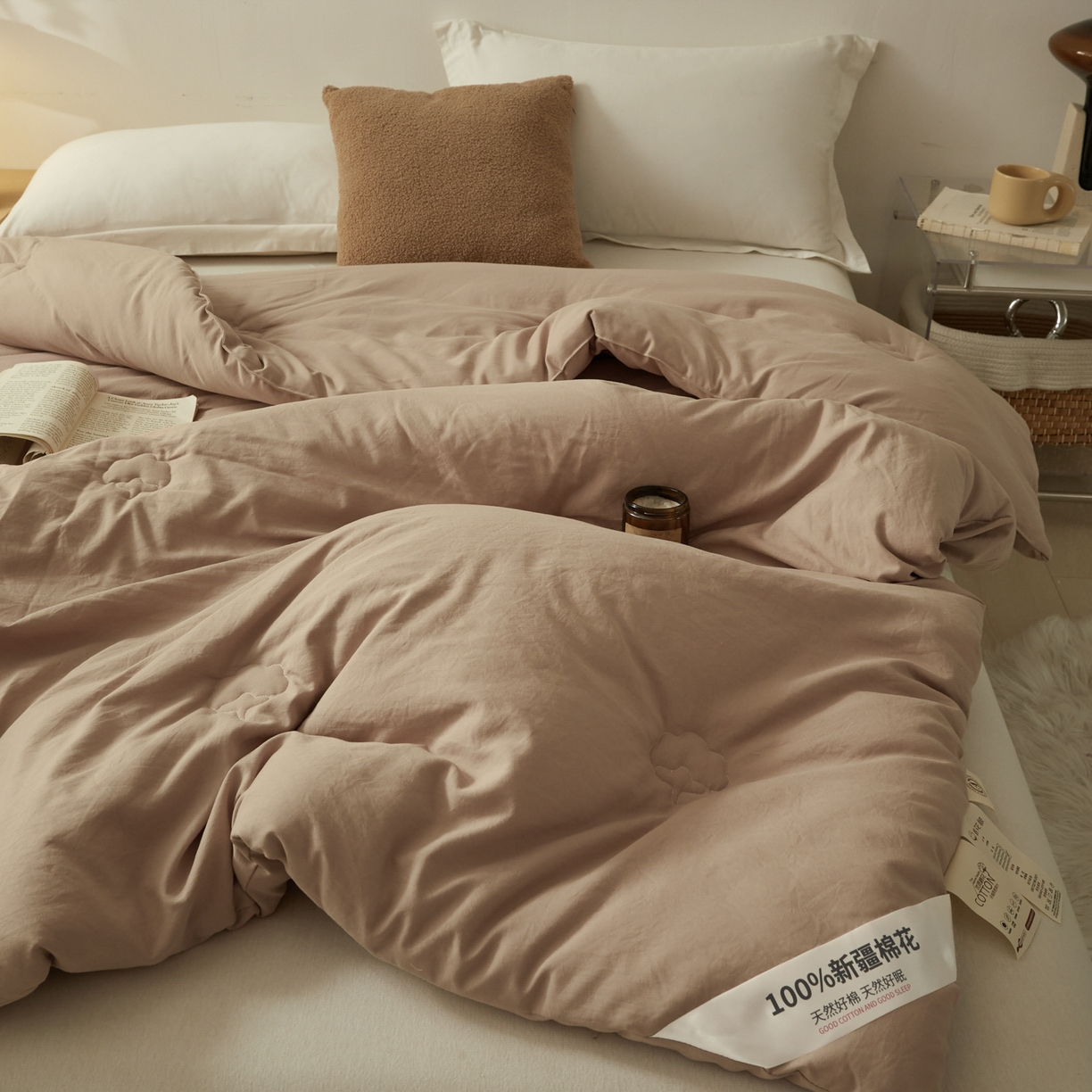 91家纺网 家纺一手货源 找家纺 样样红被业 2025新款A类50%棉花被夏被春秋被冬被四季被子被芯 驼色