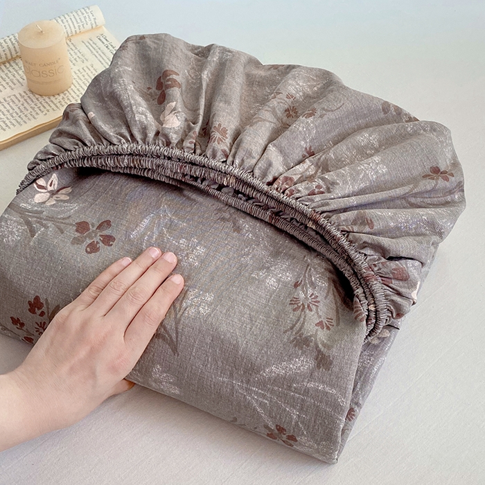 91家纺网 家纺一手货源 找家纺 梦舒羽 2025新款原麻床笠机洗家用防滑透气四季款床罩床垫床单保护套 山花浪漫