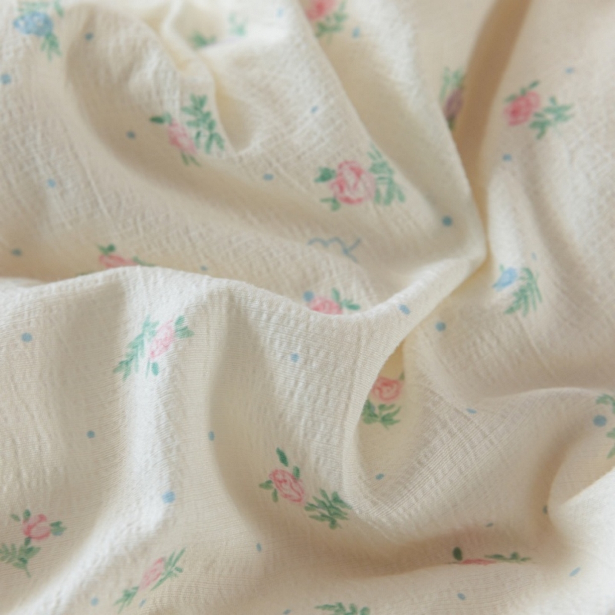 91家纺网 家纺一手货源 找家纺 梦镜家纺 2025新款A类云感双层纱冬被被子被芯买家秀 初恋