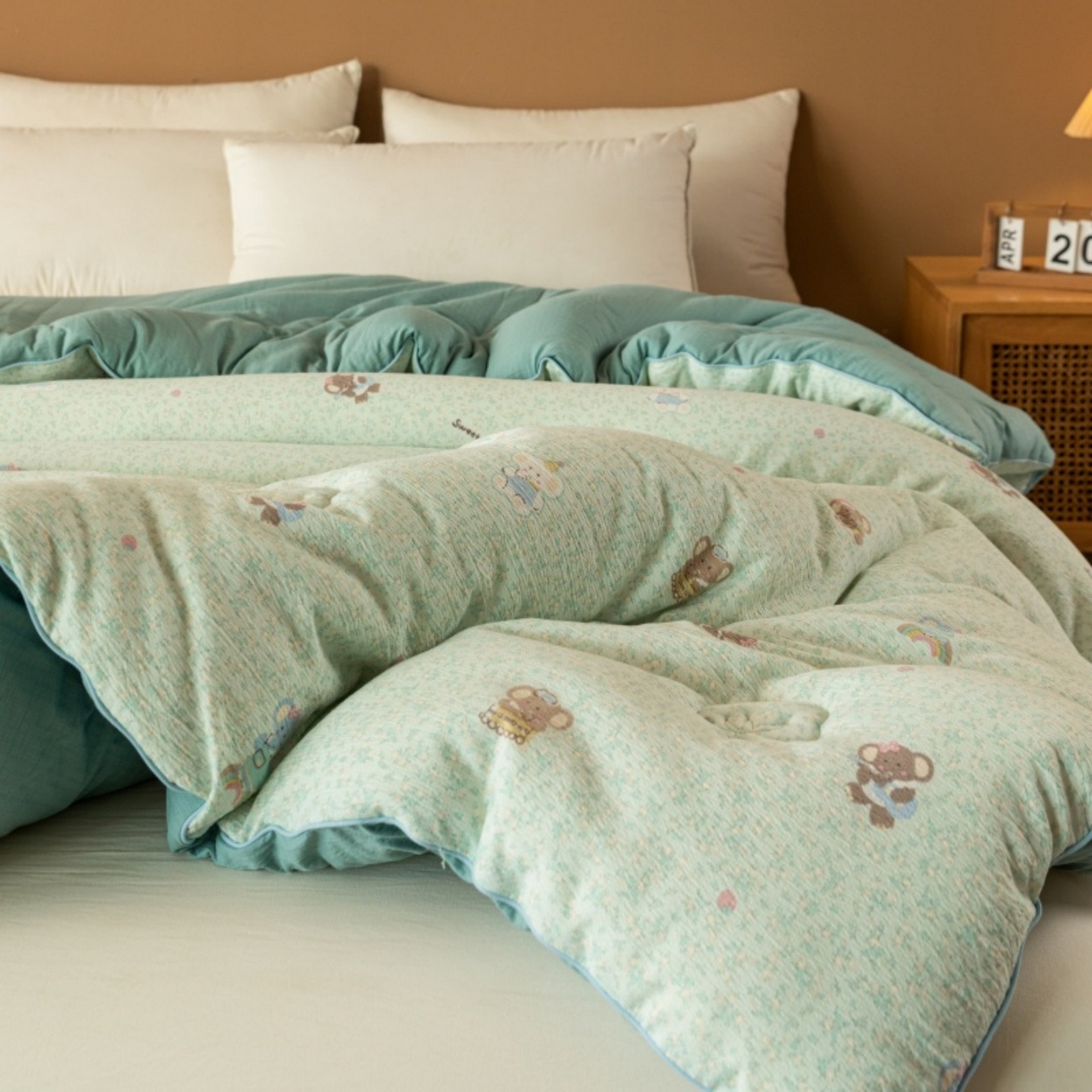 91家纺网 家纺一手货源 找家纺 梦镜家纺 2025新款A类云感双层纱冬被被子被芯买家秀 少女象