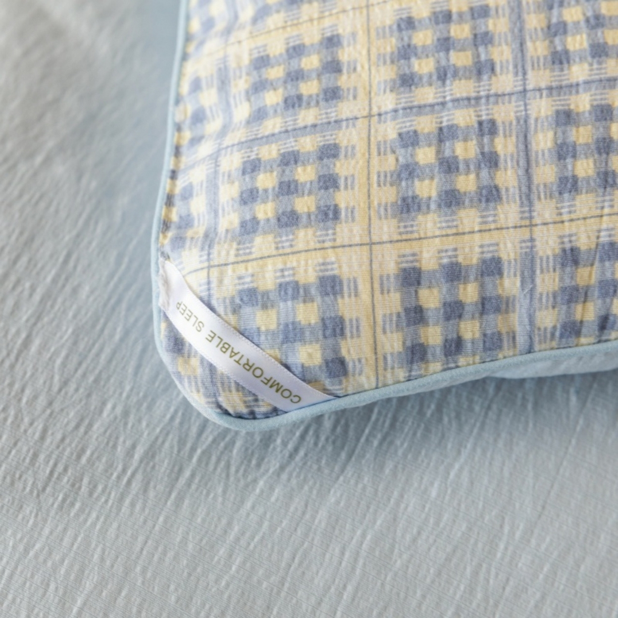 91家纺网 家纺一手货源 找家纺 梦镜家纺 2025新款A类云感双层纱冬被被子被芯买家秀 银河