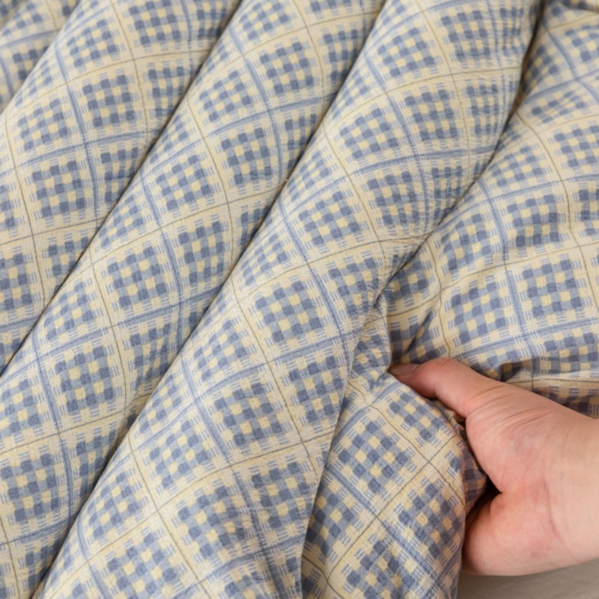 91家纺网 家纺一手货源 找家纺 梦镜家纺 2025新款A类云感双层纱冬被被子被芯买家秀 银河