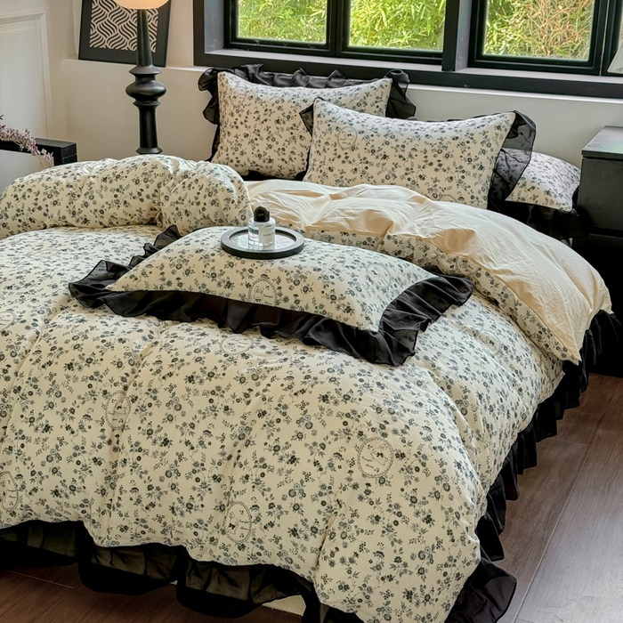 91家纺网 家纺一手货源 找家纺 宅家居 2025新款A类轻法式复古赫本风全棉纯棉有氧双层纱花边四件套黑色韩式花边三件套 花园蜜兔