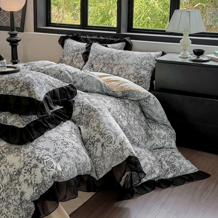 91家纺网 家纺一手货源 找家纺 宅家居 2025新款A类轻法式复古赫本风全棉纯棉有氧双层纱花边四件套黑色韩式花边三件套 莫奈