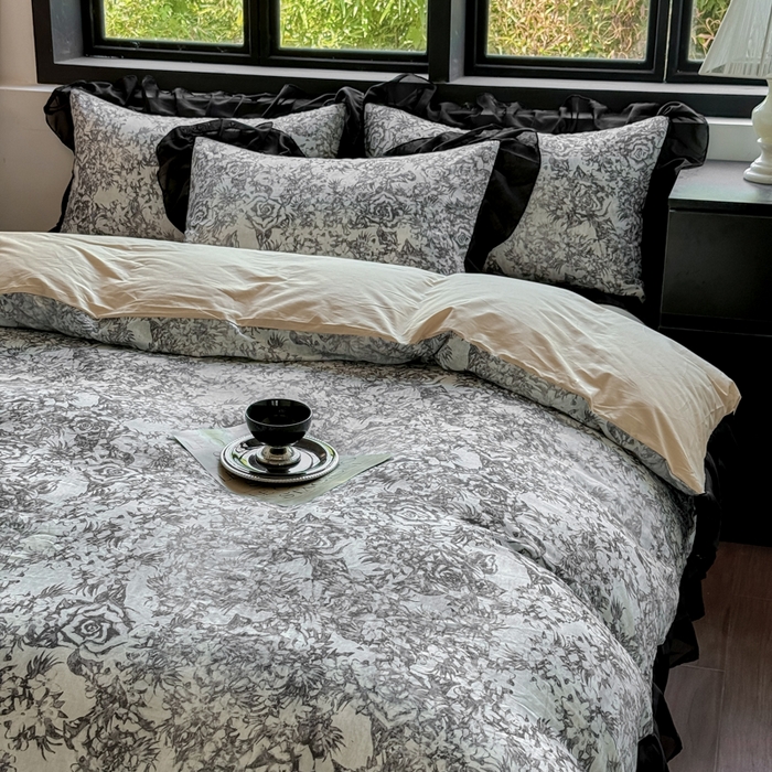 91家纺网 家纺一手货源 找家纺 宅家居 2025新款A类轻法式复古赫本风全棉纯棉有氧双层纱花边四件套黑色韩式花边三件套 莫奈