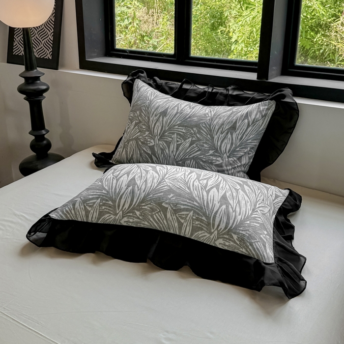 91家纺网 家纺一手货源 找家纺 宅家居 2025新款A类轻法式复古赫本风全棉纯棉有氧双层纱花边四件套黑色韩式花边三件套 野迈