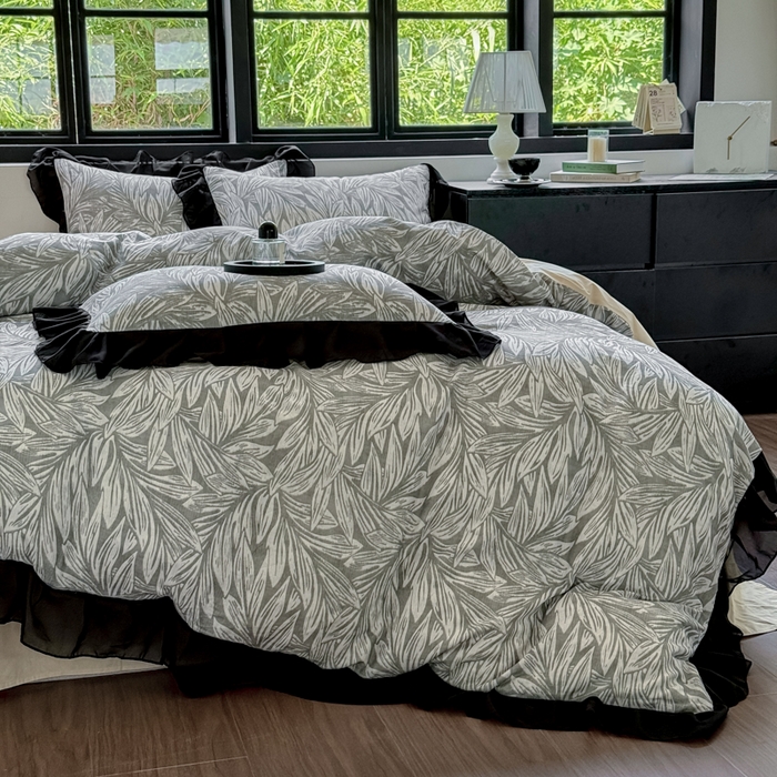 91家纺网 家纺一手货源 找家纺 宅家居 2025新款A类轻法式复古赫本风全棉纯棉有氧双层纱花边四件套黑色韩式花边三件套 野迈