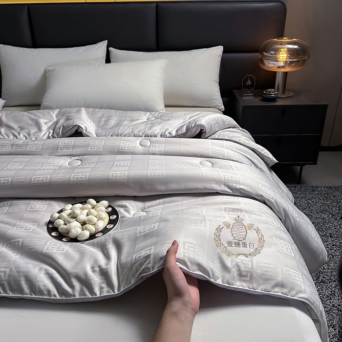 91家纺网 家纺一手货源 找家纺 （总）兴邦家纺 2026新款全棉提花蚕丝被加厚冬被春秋被蚕蛹蛋白被外贸跨境被子被芯直播爆款