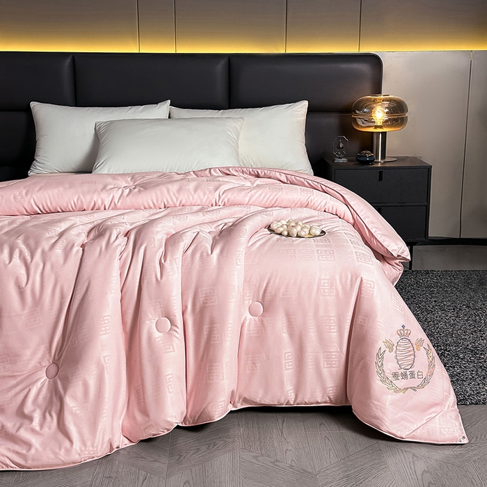 91家纺网 家纺一手货源 找家纺 兴邦家纺 2026新款全棉提花蚕丝被加厚冬被春秋被蚕蛹蛋白被外贸跨境被子被芯直播爆款 提花款-简爱-粉玉