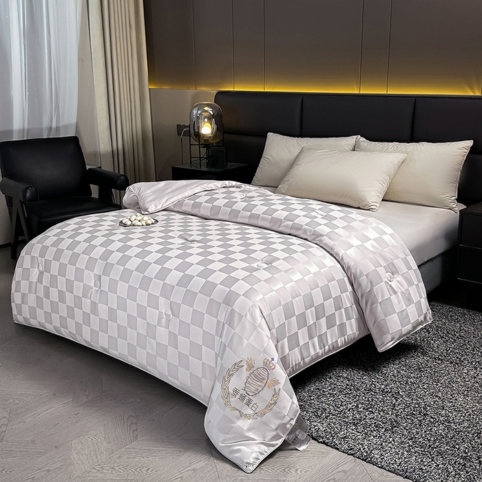 91家纺网 家纺一手货源 找家纺 兴邦家纺 2026新款全棉提花蚕丝被加厚冬被春秋被蚕蛹蛋白被外贸跨境被子被芯直播爆款 提花款-格调-银灰