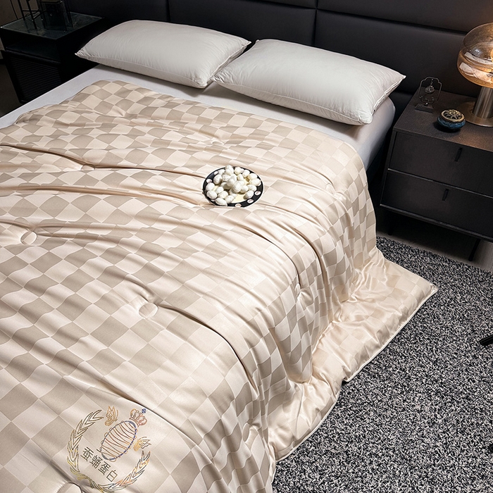 91家纺网 家纺一手货源 找家纺 兴邦家纺 2026新款全棉提花蚕丝被加厚冬被春秋被蚕蛹蛋白被外贸跨境被子被芯直播爆款 提花款-格调-金卡