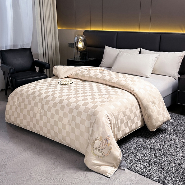 91家纺网 家纺一手货源 找家纺 兴邦家纺 2026新款全棉提花蚕丝被加厚冬被春秋被蚕蛹蛋白被外贸跨境被子被芯直播爆款 提花款-格调-金卡