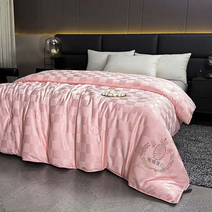 91家纺网 家纺一手货源 找家纺 兴邦家纺 2026新款全棉提花蚕丝被加厚冬被春秋被蚕蛹蛋白被外贸跨境被子被芯直播爆款 提花款-格调-粉