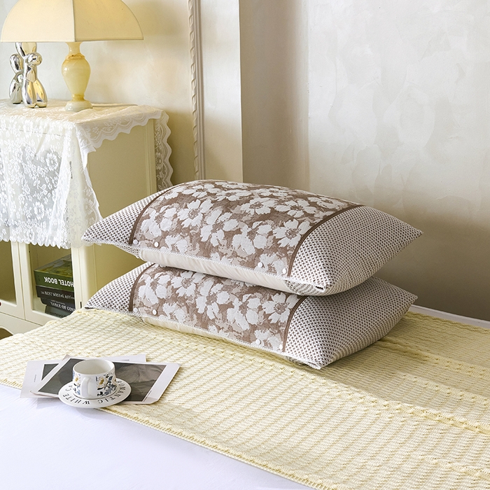 91家纺网 家纺一手货源 找家纺 悦然毛巾被 2025新款全棉纯棉纱布多功能枕巾枕套带扣子 田园碎花咖啡