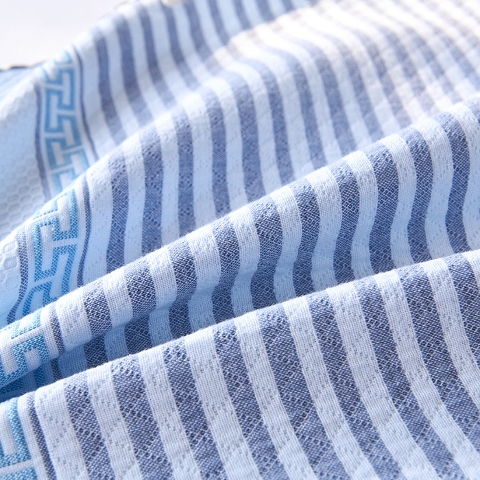 91家纺网 家纺一手货源 找家纺 悦然毛巾被 2025新款全棉纯棉纱布多功能枕巾枕套带扣子 晴空条纹蓝