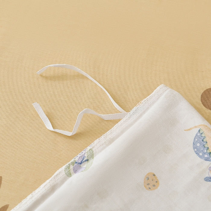 91家纺网 家纺一手货源 找家纺 2025直播新款13372全棉纯棉印花四件套喷气小清新简约热款学生四件套 彩色恐龙