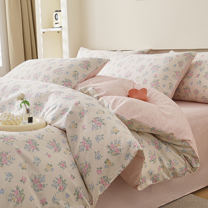 91家纺网 家纺一手货源 找家纺 2025直播新款13372全棉纯棉印花四件套喷气小清新简约热款学生四件套 诗野春日