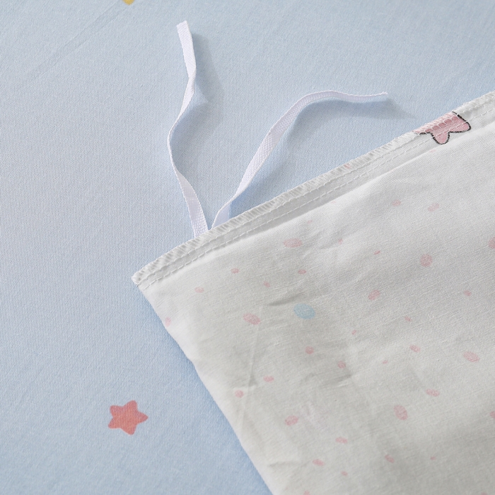 91家纺网 家纺一手货源 找家纺 2025直播新款13372全棉纯棉印花四件套喷气小清新简约热款学生四件套 小诗朵朵