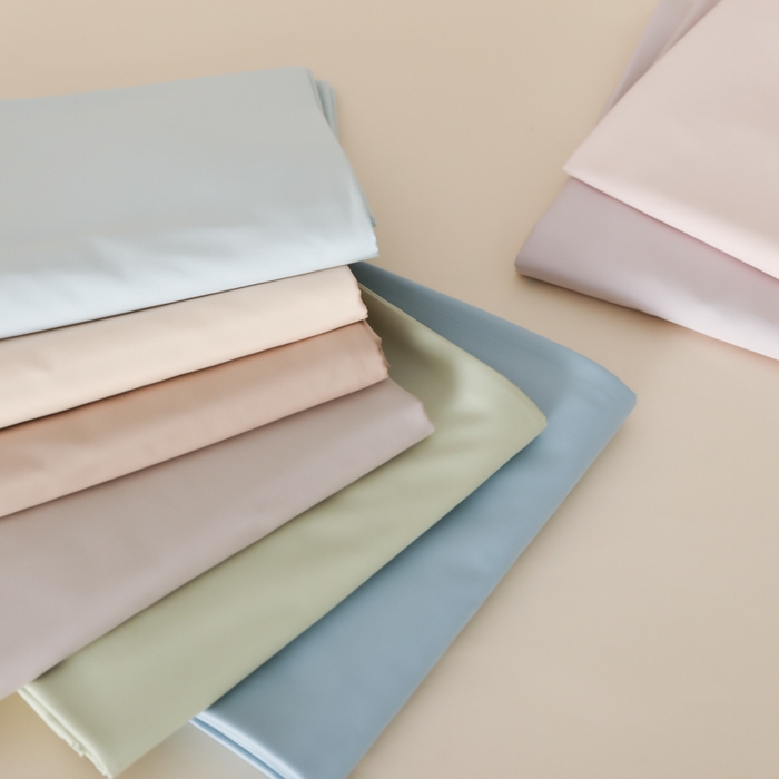 91家纺网 家纺一手货源 找家纺 云栖家居 2025新款全棉纯棉纯色双拼色长绒棉纯棉四件套--极简 组合图仅供参考