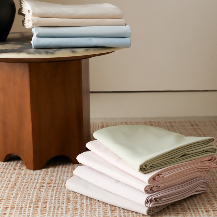 91家纺网 家纺一手货源 找家纺 云栖家居 2025新款全棉纯棉纯色双拼色长绒棉纯棉四件套--极简 组合图仅供参考