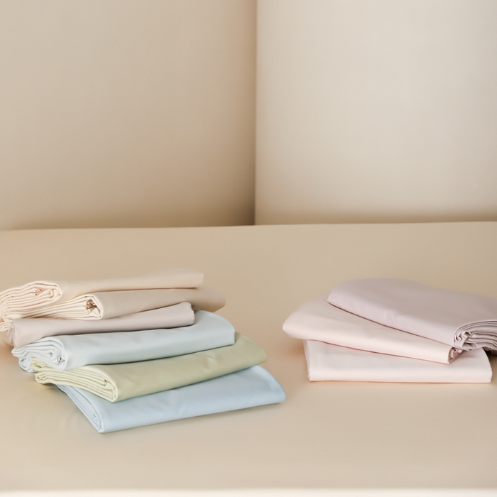 91家纺网 家纺一手货源 找家纺 云栖家居 2025新款全棉纯棉纯色双拼色长绒棉纯棉四件套--极简 组合图仅供参考