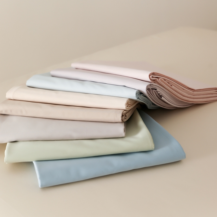 91家纺网 家纺一手货源 找家纺 云栖家居 2025新款全棉纯棉纯色双拼色长绒棉纯棉四件套--极简 组合图仅供参考