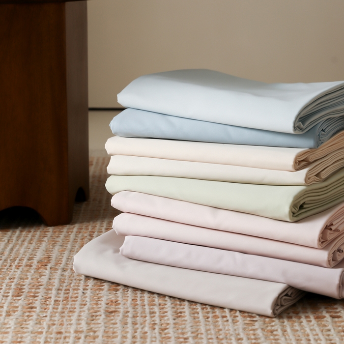 91家纺网 家纺一手货源 找家纺 云栖家居 2025新款全棉纯棉纯色双拼色长绒棉纯棉四件套--极简 组合图仅供参考