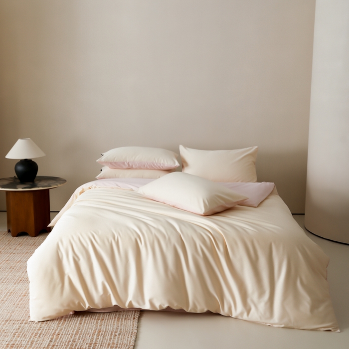 91家纺网 家纺一手货源 找家纺 云栖家居 2025新款全棉纯棉纯色双拼色长绒棉纯棉四件套--极简 米粒碎&玉兰粉