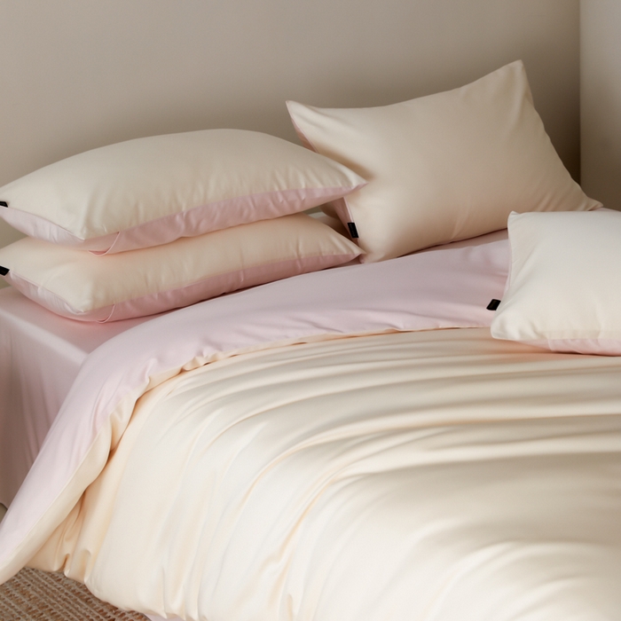 91家纺网 家纺一手货源 找家纺 云栖家居 2025新款全棉纯棉纯色双拼色长绒棉纯棉四件套--极简 米粒碎&玉兰粉