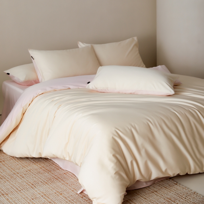 91家纺网 家纺一手货源 找家纺 云栖家居 2025新款全棉纯棉纯色双拼色长绒棉纯棉四件套--极简 米粒碎&玉兰粉