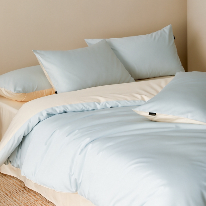 91家纺网 家纺一手货源 找家纺 云栖家居 2025新款全棉纯棉纯色双拼色长绒棉纯棉四件套--极简 浅云兰&米粒碎