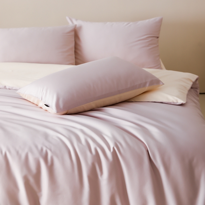 91家纺网 家纺一手货源 找家纺 云栖家居 2025新款全棉纯棉纯色双拼色长绒棉纯棉四件套--极简 棠梨紫&米粒碎