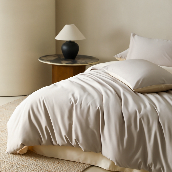 91家纺网 家纺一手货源 找家纺 云栖家居 2025新款全棉纯棉纯色双拼色长绒棉纯棉四件套--极简 锡器灰&米粒碎