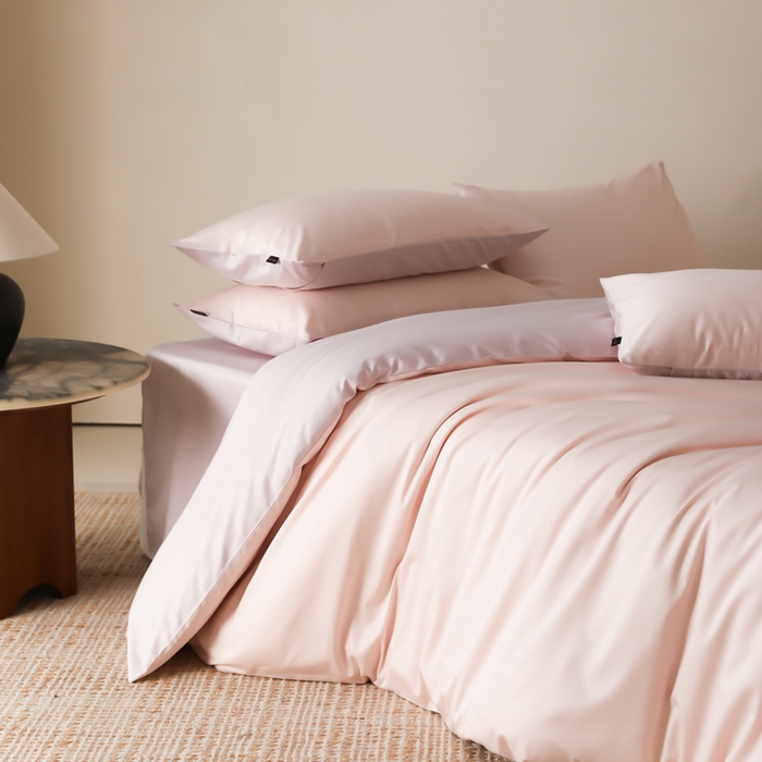 91家纺网 家纺一手货源 找家纺 云栖家居 2025新款全棉纯棉纯色双拼色长绒棉纯棉四件套--极简 玉兰粉&棠梨紫