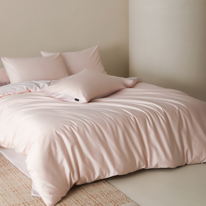 91家纺网 家纺一手货源 找家纺 云栖家居 2025新款全棉纯棉纯色双拼色长绒棉纯棉四件套--极简 玉兰粉&棠梨紫