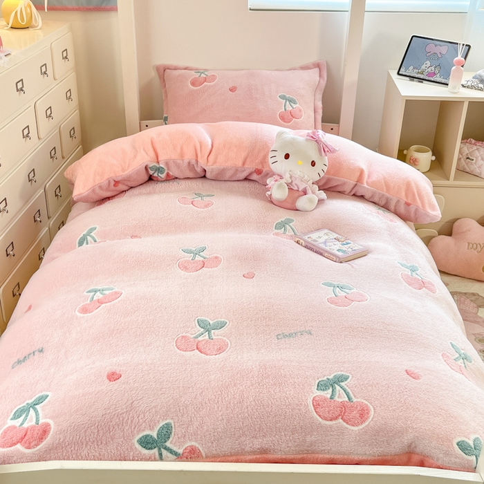 91家纺网 家纺一手货源 找家纺 川悦生活 2025新款立体雪花绒印花四件套学生床系列一场景一 桃心爱语