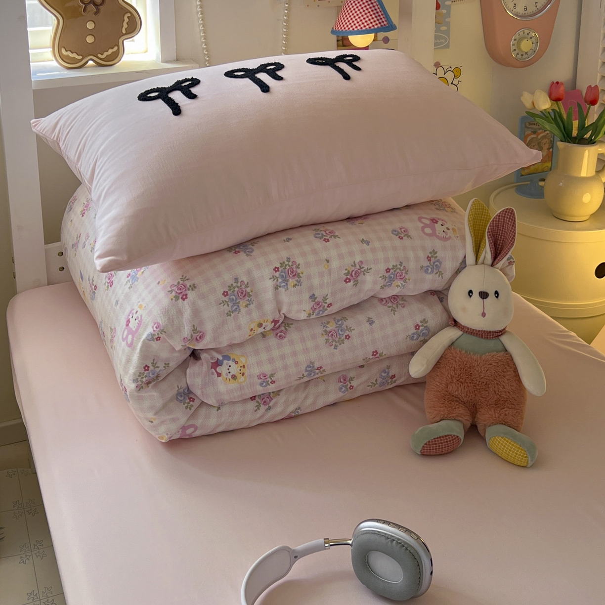 91家纺网 家纺一手货源 找家纺 三元色 2025新款云感毛巾绣学生三件套 猫咪花园