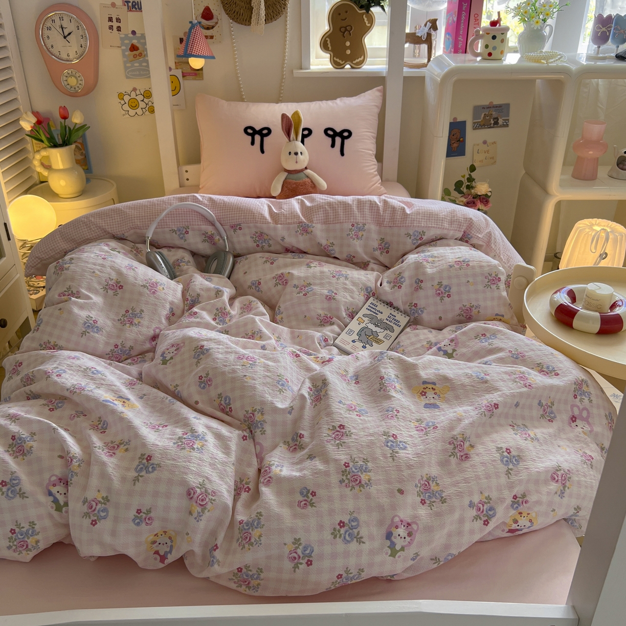 91家纺网 家纺一手货源 找家纺 三元色 2025新款云感毛巾绣学生三件套 猫咪花园