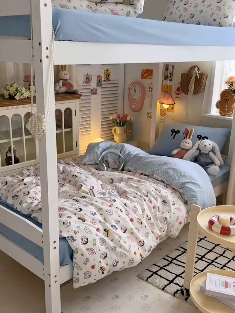 91家纺网 家纺一手货源 找家纺 三元色 2025新款云感毛巾绣学生三件套 小新乐园