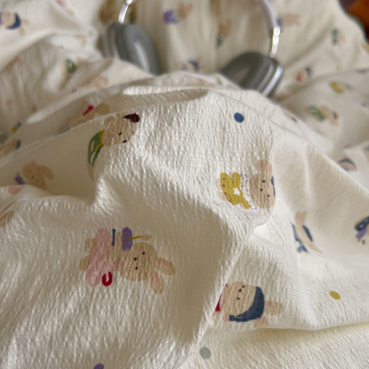 91家纺网 家纺一手货源 找家纺 三元色 2025新款云感毛巾绣学生三件套 心动萌兔