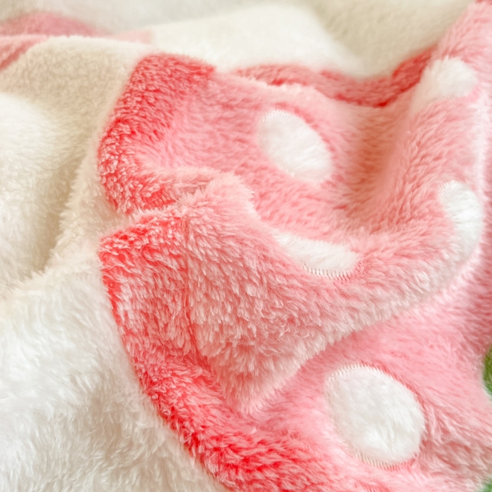 91家纺网 家纺一手货源 找家纺 川悦生活 2025新款立体雪花绒印花四件套学生床系列一场景一 啵啵草莓