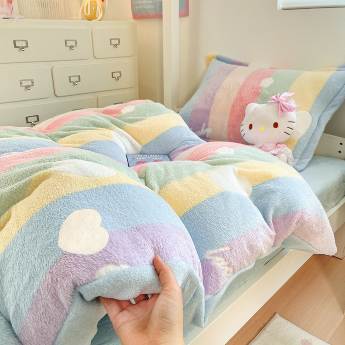 91家纺网 家纺一手货源 找家纺 川悦生活 2025新款立体雪花绒印花四件套学生床系列一场景一 彩虹爱心蓝